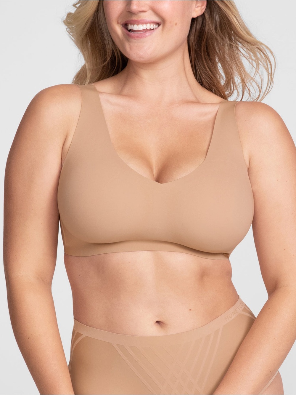 Honeylove Women’s V-Neck Bra Wireless in Sand XL